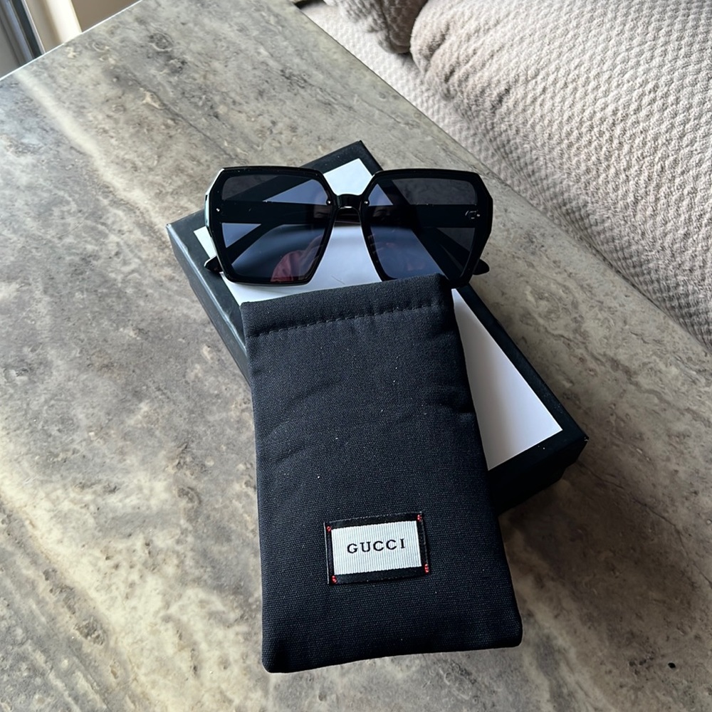 Gucci Women Sunglasses